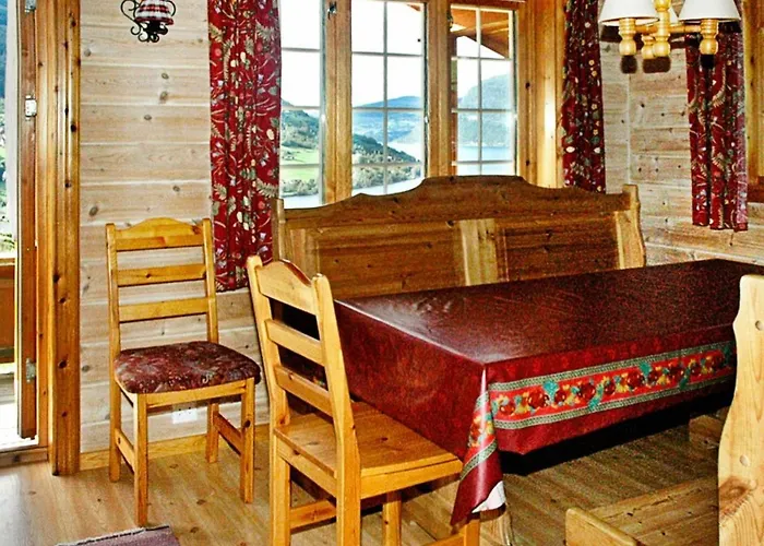 7 Person Holiday Home In Olden * Олден